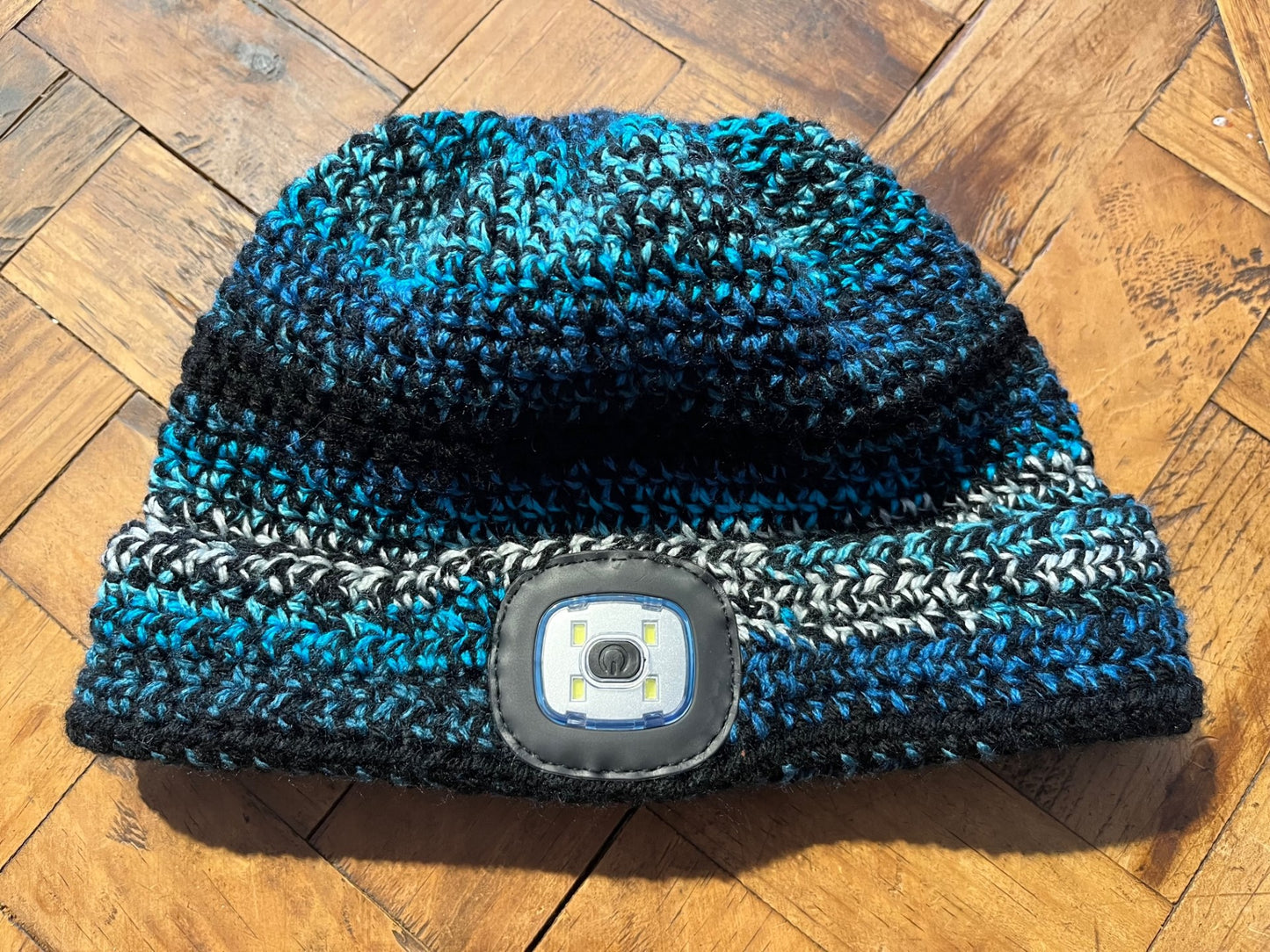 crochet led flashlight beanie